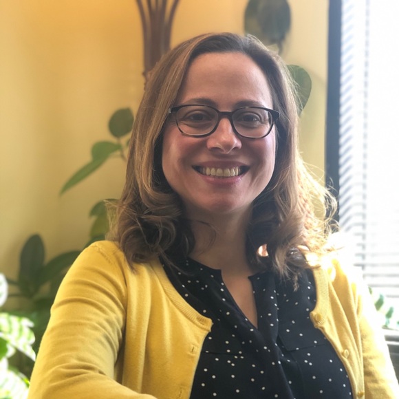 Meet your Posher, Jessica - Picture 1 of 1